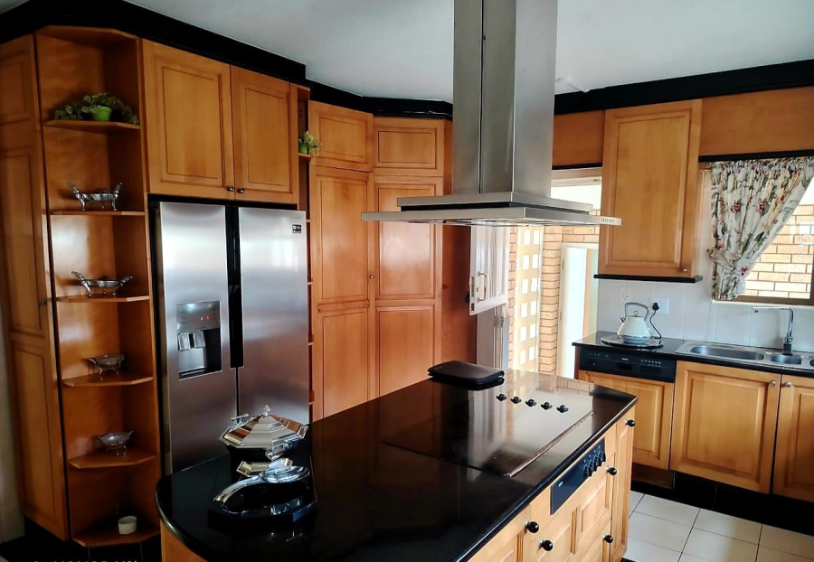 4 Bedroom Property for Sale in Vincent Heights Eastern Cape